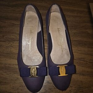 Salvatore Ferragamo Vara Bow Pump Block Heel.